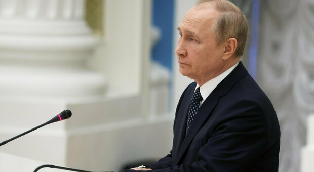 Putin, l ex spia russa arrestata dall Estonia (e poi tornata a Mosca) fugge per tornare nel paese Nato