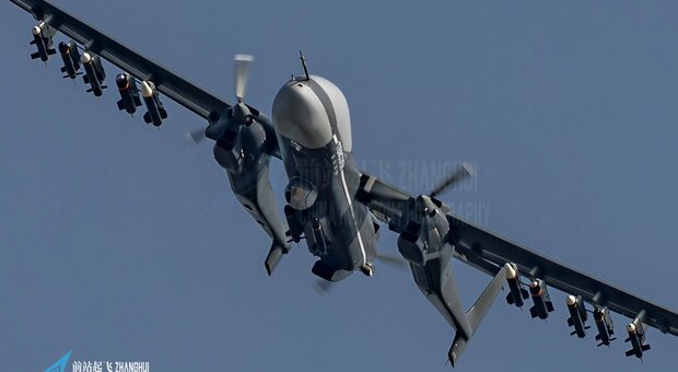 Cina minaccia Taiwan con il drone trimotore "Scorpione della doppia coda": può trasportare più di una tonnellata di bombe
