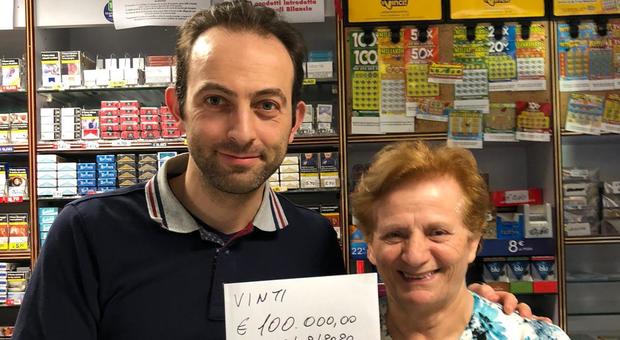 10 e Lotto, pensionato gioca 3 euro e ne vince centomila