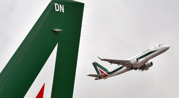 Alitalia, MilleMiglia torna tutta italiana: scadenza programma allungata di un anno