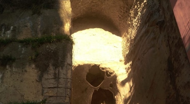 Tramonto nella Crypta Neapolitana «Un tesoro da riaprire al pubblico»
