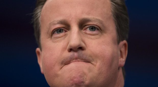 Panama Papers, Cameron riferirà alla Camera dei Comuni. Il piano dei Tories per salvarlo