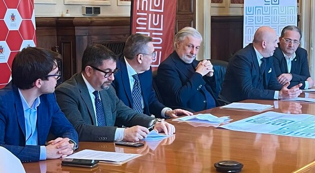 I campionati universitari primaverili del 2025 ad Ancona: l'annuncio del sindaco Daniele Silvetti