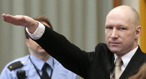 Breivik si appella alla Corte europea: detenzione disumana