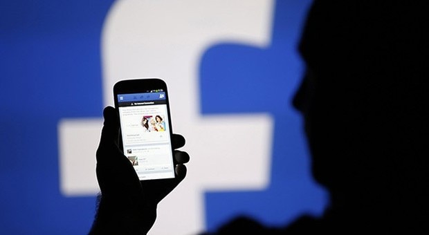 Facebook sposta 1,5 miliardi di utenti in Usa per aggirare l'Unione europea