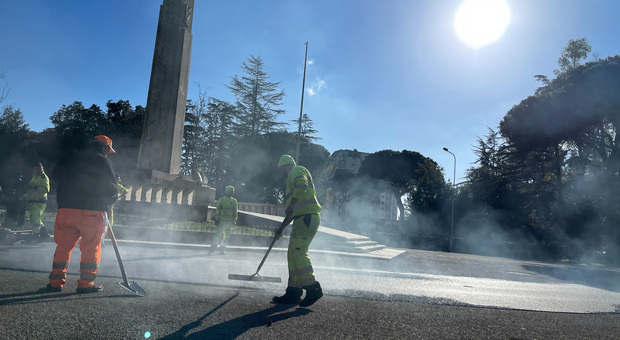 Lavori in corso per il rifacimento delle strade nel parco Falcone-Borsellino