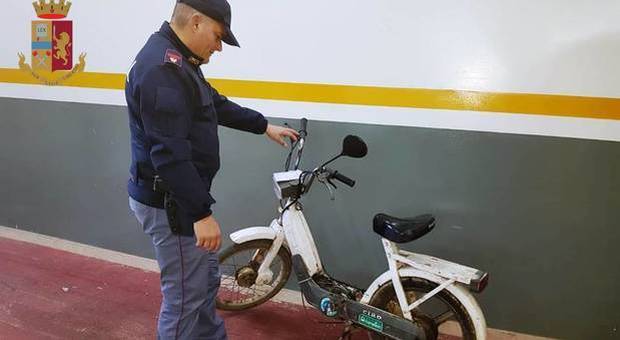 Taranto, ritrovato uno scooter Ciao rubato 34 anni fa in Liguria