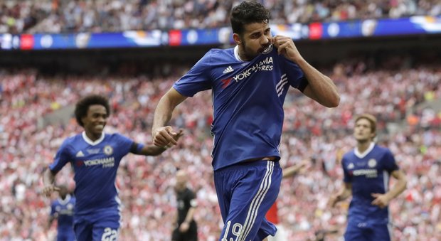 Chelsea, Costa scaricato da Conte con un sms: «E' una vergogna»