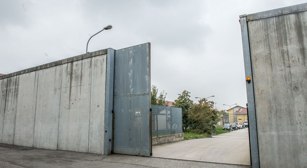 Via Corelli, ha riaperto il centro migranti: 140 posti per gli irregolari in attesa di espulsione