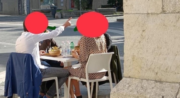 Tavolino sotto il campanile, prima multa in area Unesco