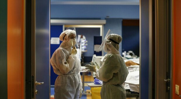 Coronavirus, altri 13 morti nelle Marche. Dall'inizio della pandemia sono 1.698 /La mappa del contagio