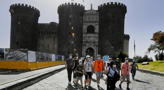 Turismo, in Campania ripresa lenta: incognita stagionali e flop stranieri