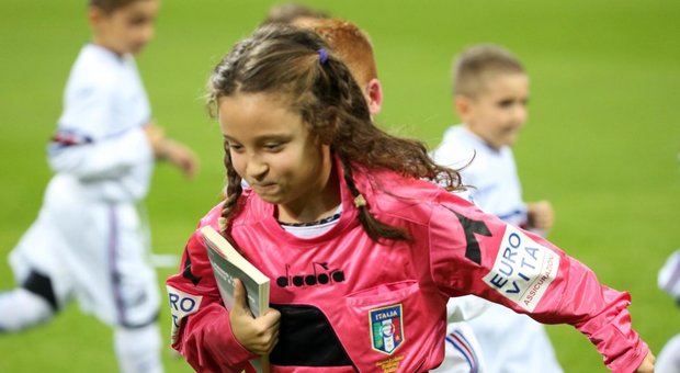 Scuole romane contro gli stereotipi: anche per i bambini le donne non possono giocare a calcio