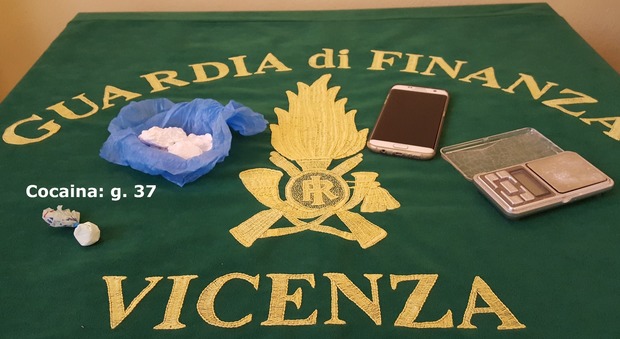 La droga sequestrata dalla Gdf di Vicenza