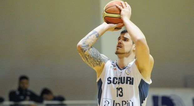 Napoli Basket, colpo di mercato: arriva il pivot Simone Bagnoli