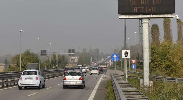 Velox in tangenziale a Padova, 390 sanzioni al giorno /La mappa dei limiti di velocità