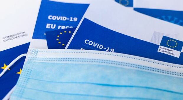 UE, al via in 19 Paesi test al sistema digitale dei pass Covid