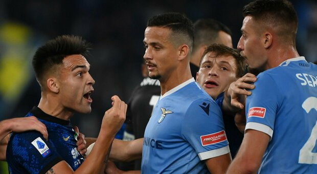 Lazio-Inter 3-1 in rimonta, Sarri fa un favore al Napoli