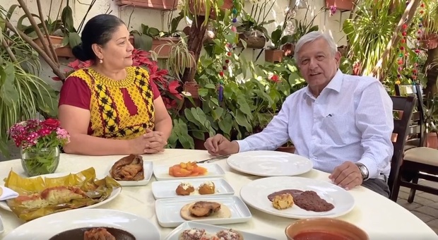 Coronavirus Messico, presidente Obrador: «Andate a mangiare fuori, continuate la normale vita»