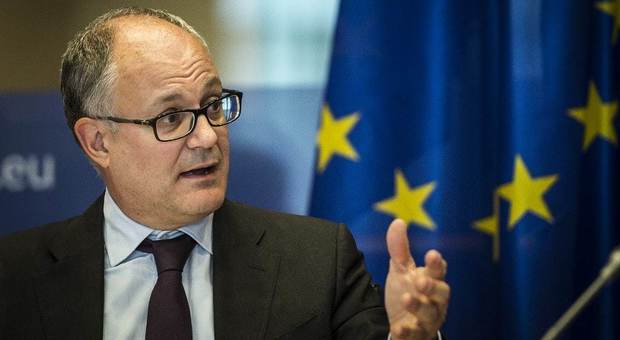 Prestito da 25 mila euro alle imprese, il ministro Gualtieri: «Da lunedì già i primi pagamenti»