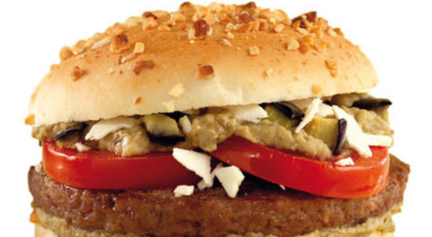 Hamburger, storia e segreti del panino più famoso del mondo