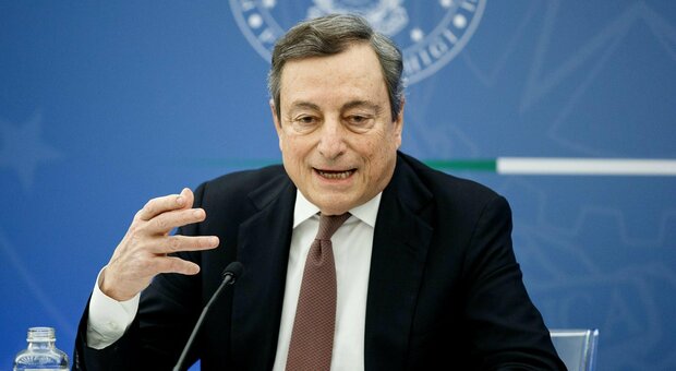 Draghi: «I No vax ci creano problemi. Disparità dalla Dad »
