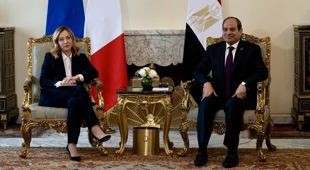Ue-Egitto, firmata intesa per 7,4 miliardi di aiuti. Al Sisi: «Siamo contrari all'attacco di Israele a Rafah»