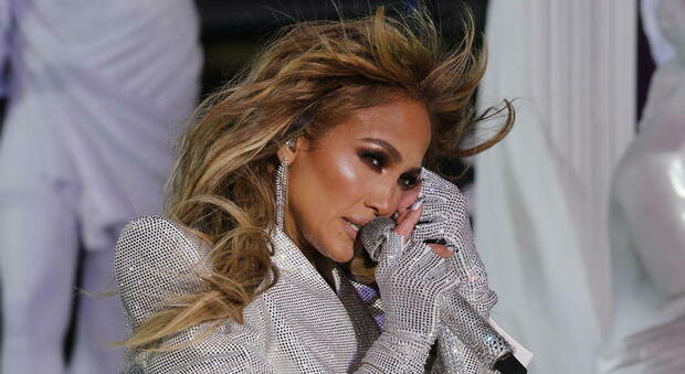 Sanremo 2022, il Festival corteggia Jennifer Lopez come super ospite
