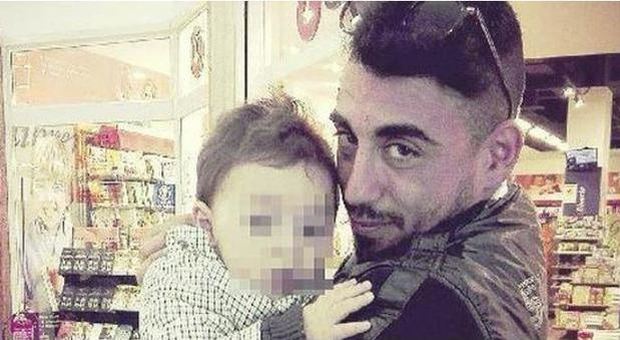 Bimbo ucciso a Napoli, la mamma: «Paralizzata dallo choc, non sono riuscita a difendere i miei figli»