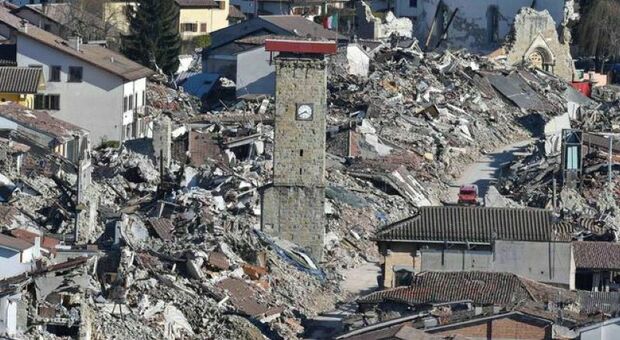Amatrice, il Comune deve pagare 90mila di mora per i contributi versati in ritardo a causa del sisma: «Una persecuzione»