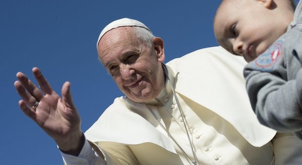Papa Bergoglio al mondo delle cooperative: «Serve onestà e bisogna contrastare le false associazioni»