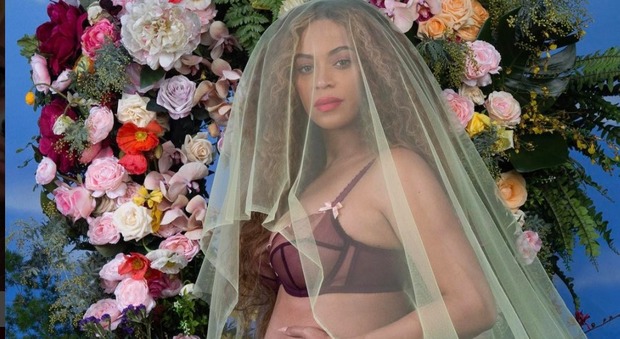 Beyoncé di nuovo mamma, sono nati i due gemelli