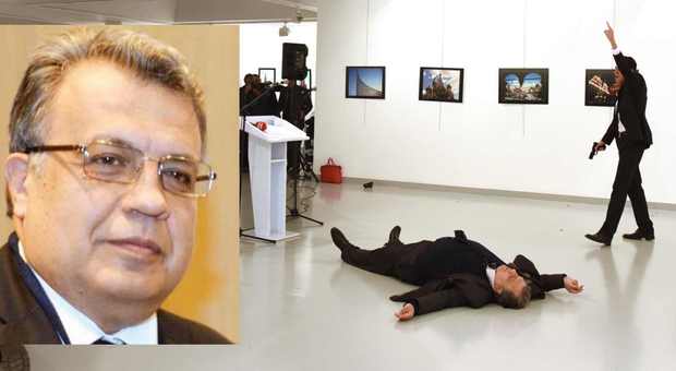 Turchia, ambasciatore russo ucciso: arrestate sette persone tra cui il coinquilino del killer