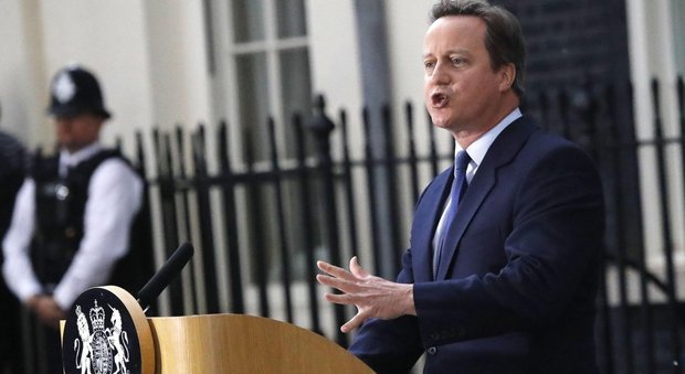 Londra, Cameron dice addio alla politica: si dimette anche da deputato