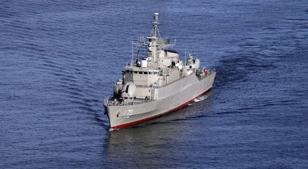 Iran, missile contro una nave: 19 morti, mistero sull'esercitazione nel Golfo dell'Oman