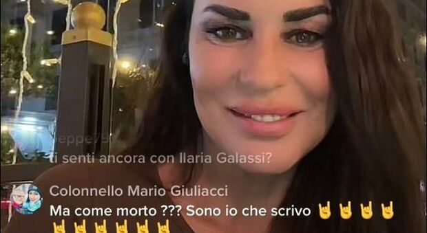 Antonella Mosetti, gaffe in diretta social: il colonello Giuliacci le scrive su Twitter, ma lei pensa sia morto