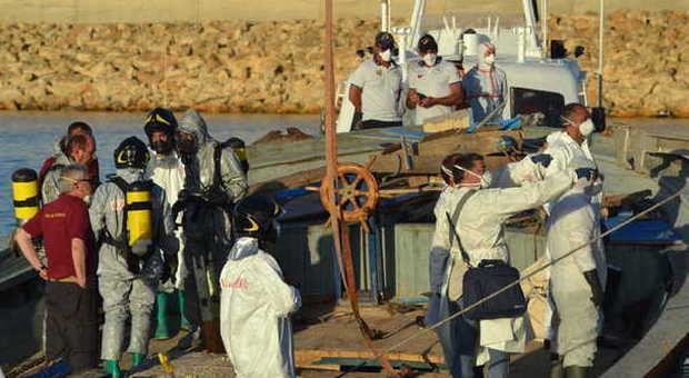 Pozzallo, sono 45 i migranti morti Altro barcone a Capo Passero