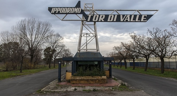 Roma, stadio di Tor di Valle, almeno un anno per il via ai lavori: prima serve la variante
