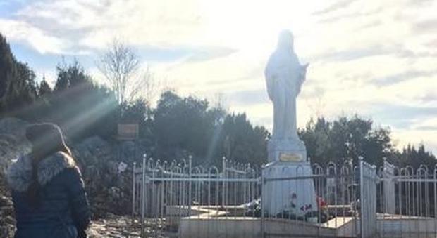Elisabetta Gregoraci, Natale trascorso a Medjugorje: «Pregate e amate»