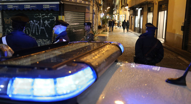 Movida blindata nella notte di Napoli: identificate 200 persone, raffica di multe
