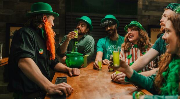 San Patrizio, le 4 +1 curiosità sulla festa irlandese: dalle origini alla birra. Ecco perché si celebra