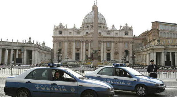 Cremona, Vaticano nega a Procura atti don Inzoli: "sub secreto pontificio" per prete pedofilo