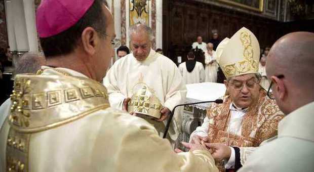 Cava de Tirreni benedizione abbaziale per don MichelePetruzzelli