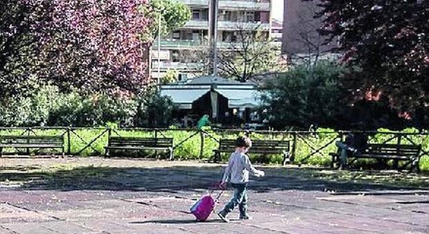 Roma, niente bando per i parchi: i bimbi restano senza giochi