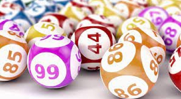 Estrazione del Lotto vincente nel Salernitano