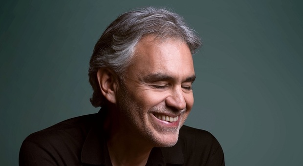 Andrea Bocelli primo nelle classifiche britanniche con il nuovo album "Sì"