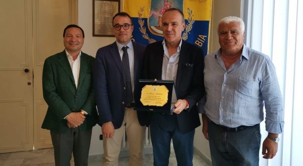 Tensione Juve Stabia: il sindaco convoca i soci Manniello e Langella