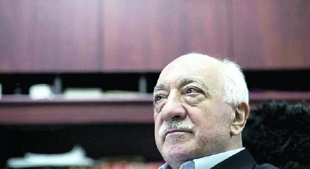 Gulen, il grande nemico del presidente dall'America guida l'opposizione islamica