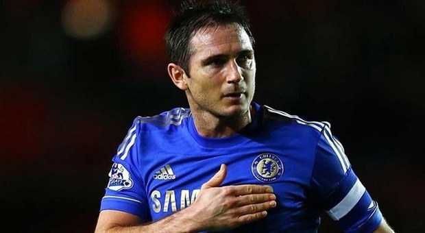 Lampard dal Chelsea al Manchester City E i tifosi dei “Blues” bruciano la maglia