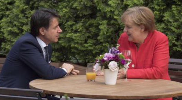 Berlino, vertice sull’Africa Asse Conte-Merkel per frenare gli sbarchi